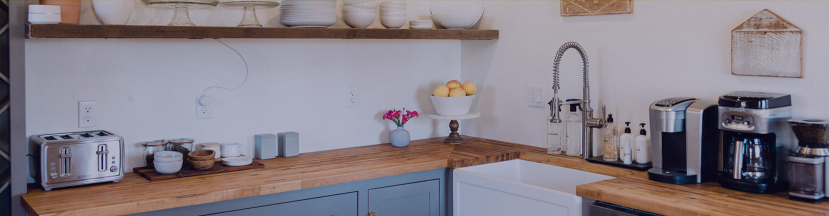Inspiration cuisine design avec touches de bois